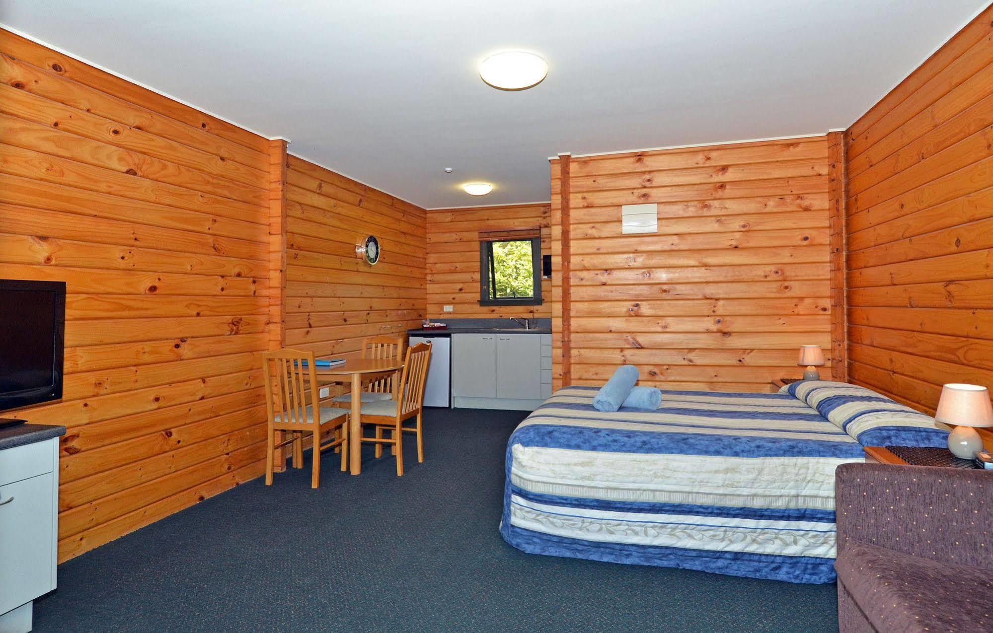 Leith Valley Holiday Park And Motels Dunedin Exterior foto
