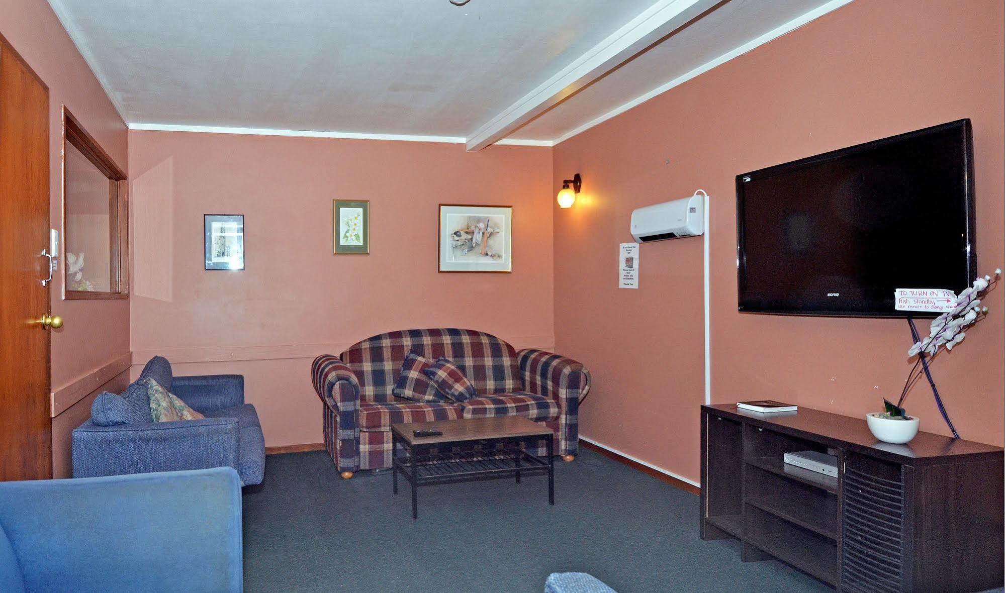 Leith Valley Holiday Park And Motels Dunedin Exterior foto